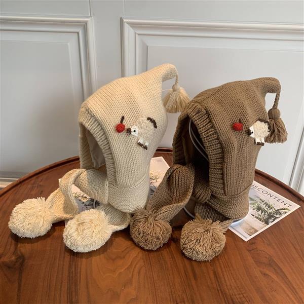 کلاه بافت با شال گردن یکسره پوم دار کد 21235