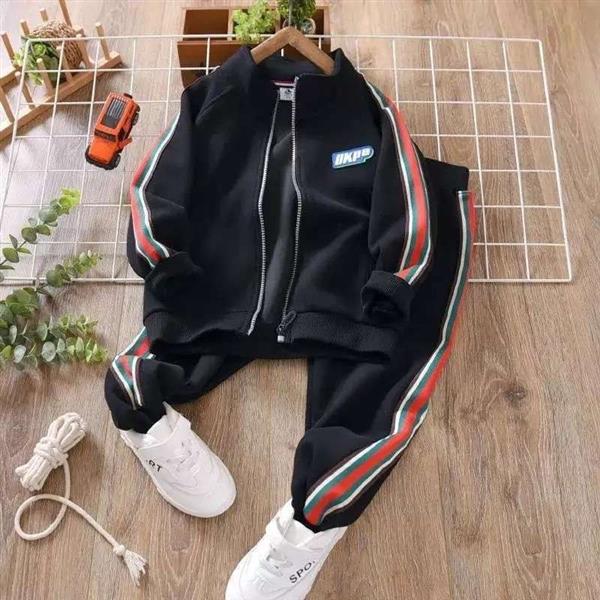 ست سویشرت و شلوار فشن اسپرت طرح UKPE رنگ مشکی کد 21506