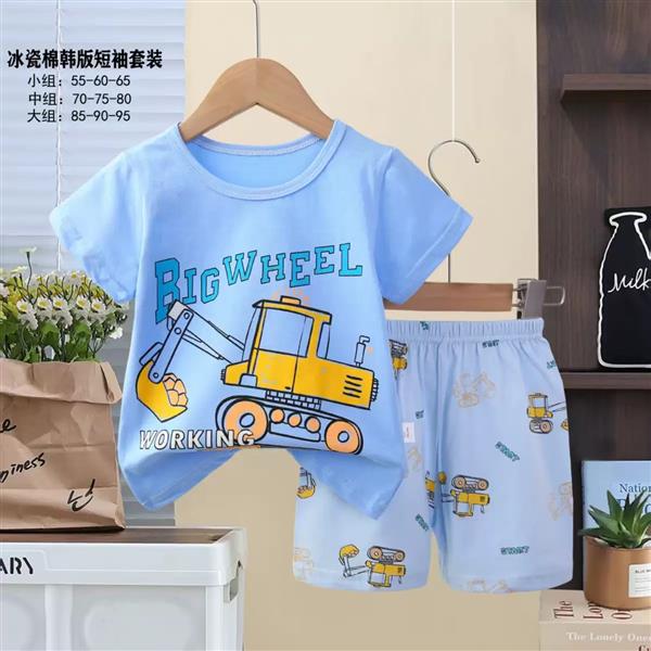 ست نخی تیشرت ابی  و شلوارک ابی کمرنگ طرح جرثقیل BIG WHEEL سایز کوچک کد 21835