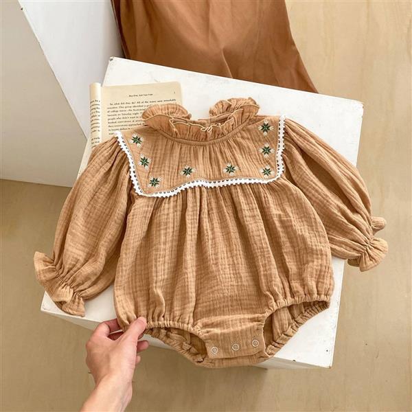 بادی استین بلند نخی قهوه ای با گلدوزی کرم کد 15785