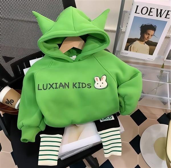 ست هودی سبز و شلوار اسلش مشکی طرح LUXIAN KIDS خرگوش برجسته کد 17153