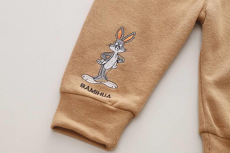 ست دورس و شلوار طرح Bugs Bunny رنگ شیری و کرم کد 17426