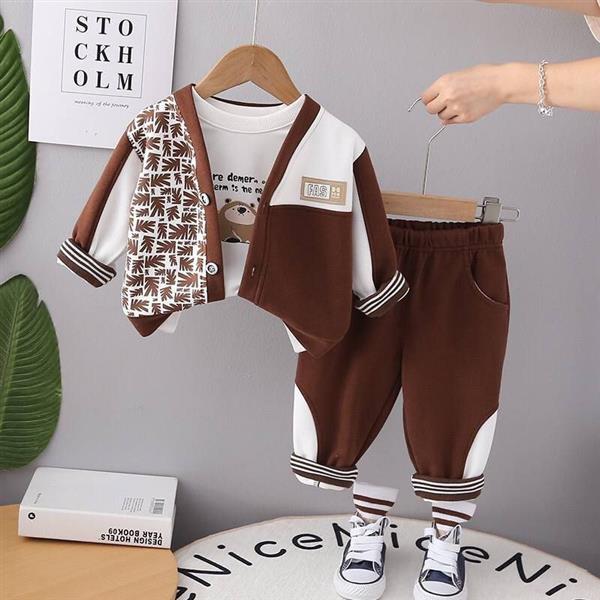 ست سه تیکه بلوز نخی سفید و سویشرت و شلوار طرح خرس و برگ  رنگ قهوه ای  کد 17433