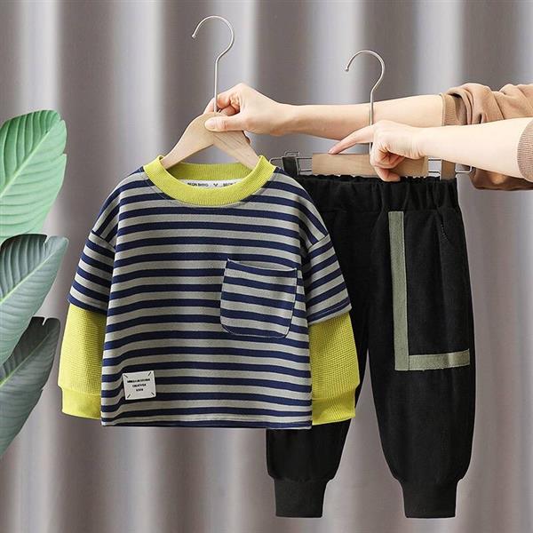 ست دورس راه راه زیتونی استین زرد با شلوار اسلش گت دار مشکی کد 17869