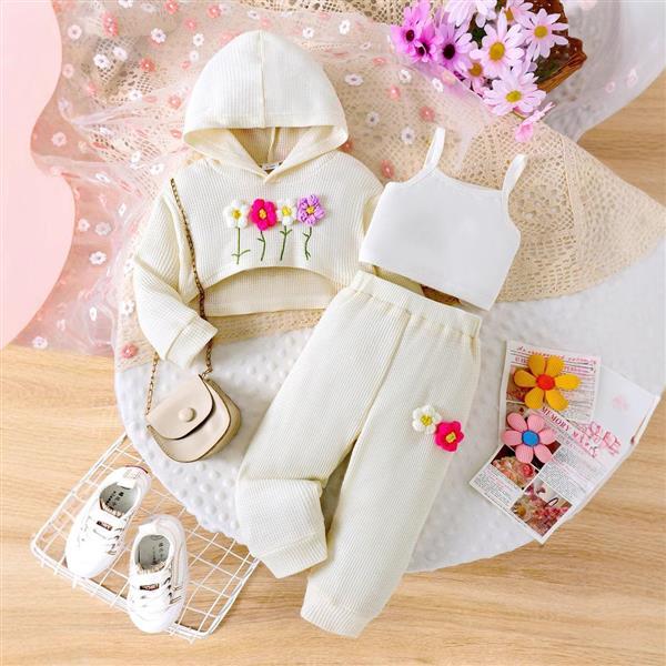 ست سه تیکه تاپ سفید  و سویشرت نیم تنه  شلوار کرم طرح سه گل برجسته  کد 18553