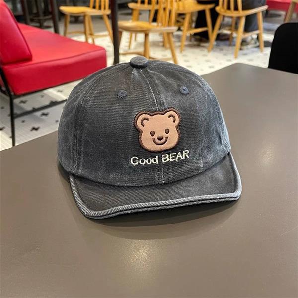 کلاه لبه دار طرح GOOD BEAR رنگ ذغالی کد 20223