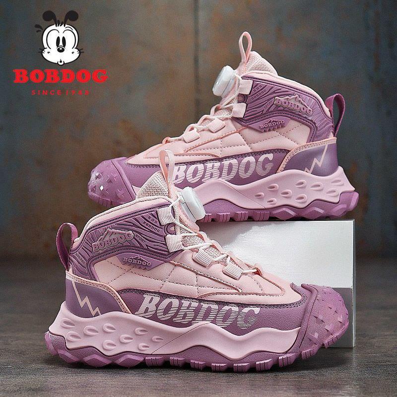 کتونی فشن ساقدار BOBDOG با دکمه تنظیم کننده بند رنگ یاسی و صورتی کد 20565