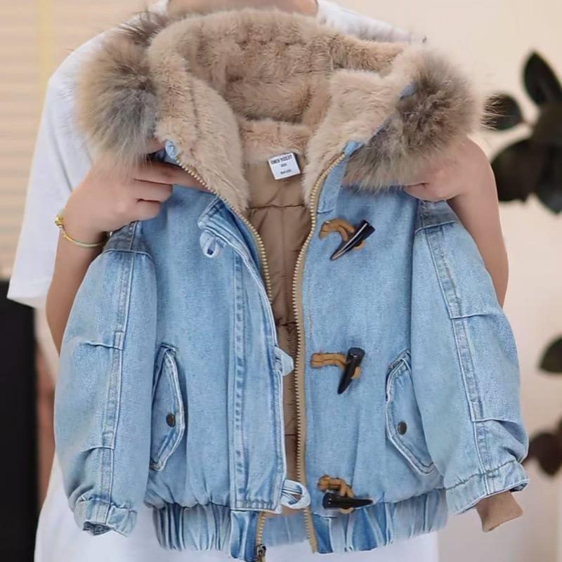 کاپشن جین ابی فشن  پایین گت داخل پشم شیشه و استر با کلاه خزدار کد 20809