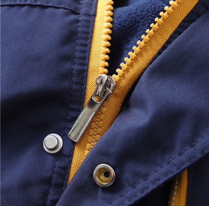 کاپشن ضداب داخل لاینردار طرح SEVEN رنگ سورمه ای کد 20813