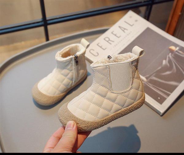 بوت چستر ضداب بغل کش رنگ کرم کد 20819