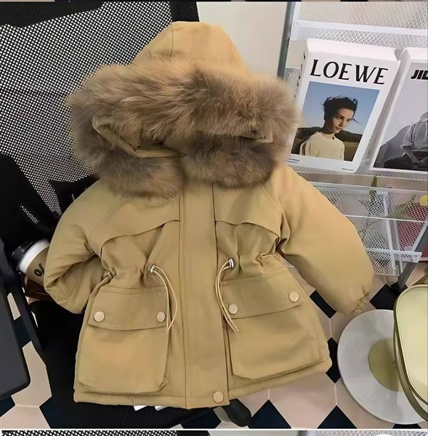 کاپشن دو جیب کلاه خزدار رنگ کرم داخل خز سفید کد 20919