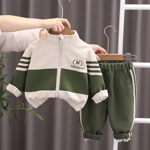 ست سویشرت و شلوار طرح NIMOTOGBAN رنگ کرم و سبز  کد 20961