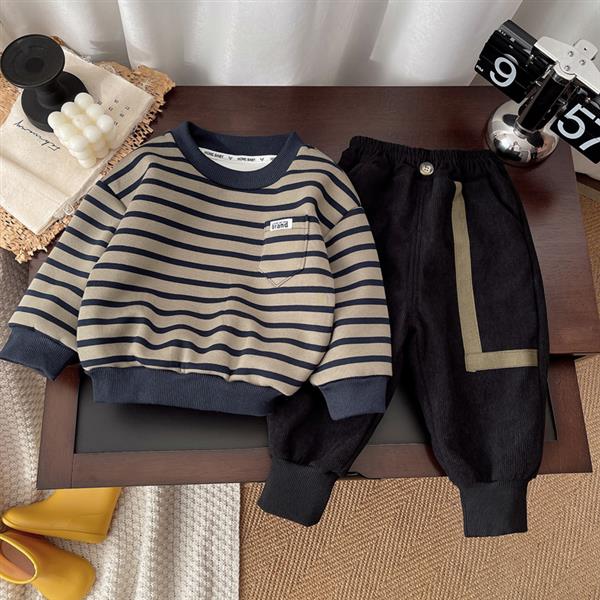 ست دورس راه راه زیتونی و سورمه ای با شلوار اسلش مشکی داخل کرکی کد 20985