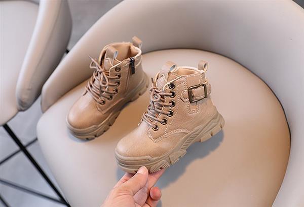 یوت چرم بندی ضداب FASHION SPORT رنگ نسکافه ای کد 21006