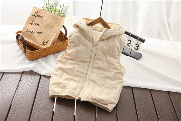 پافر فشن اسپرت کلاهدار ضداب رنگ کرم داخل استردار کد 21015