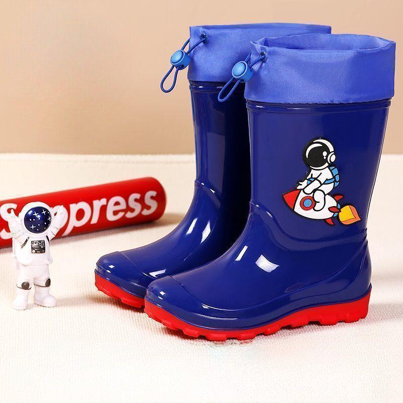 رین بوت بلند لژدار لبه کش طرح فضانوردی رنگ سورمه ای کد 21032