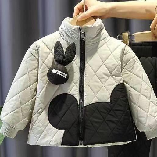 ست کاپشن شیری و  شلوار مشکی ضداب داخل لاینردار طرح میکی موس کد 21124