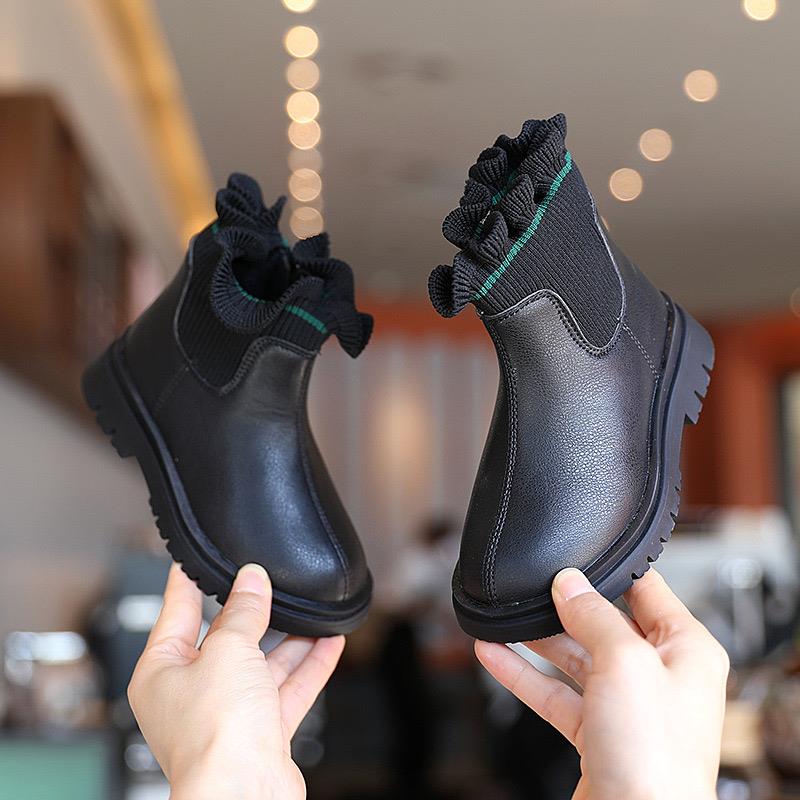 بوت چرم ضداب لبه کش چین چین رنگ مشکی کد 21158