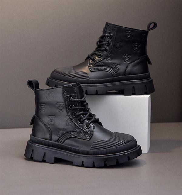 بوت فشن چرم ساقدار ضداب خرسی رنگ مشکی کد 21181