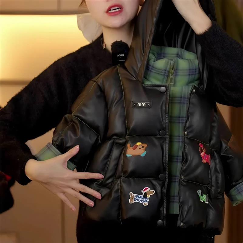 کاپشن کلاهدار ضداب طرح هاپو رنگ مشکی و سبز کد 21266