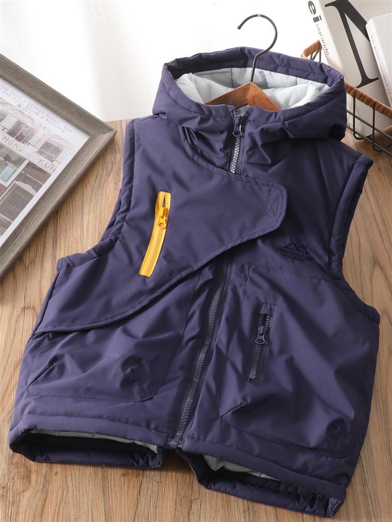 پافر کلاهدار ضداب زیپ اریب چسبی طرح OUTDOORCAMP ZOSSE رنگ سورمه ای کد 21267