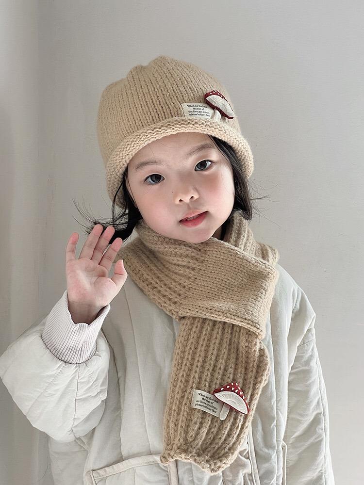 ست کلاه و شال بافت طرح قارچ برجسته کد 21379