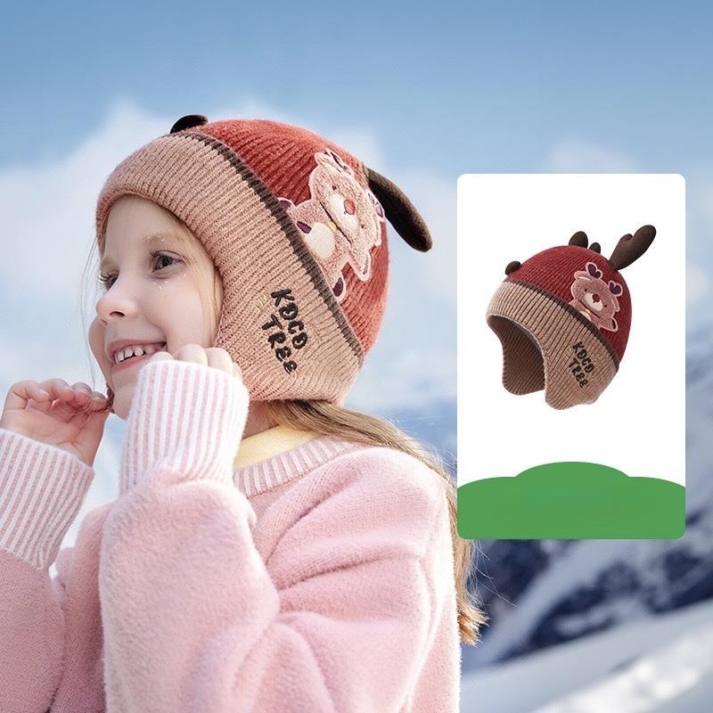 کلاه بافت گوشگیر گوزن رنگ زرشکی و اجری  کد 21433