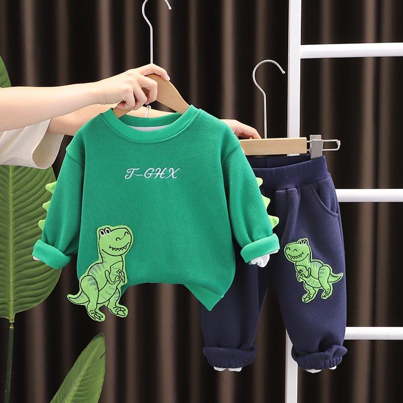 ست دورس سبز و شلوار اسلش سورمه ای داخل کرکی دایناسور برجسته کد 21454