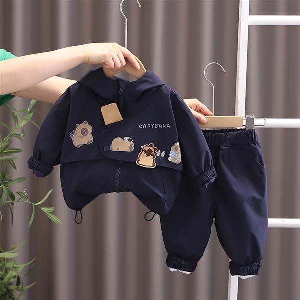 ست بارونی کلاهدار و شلوار ضداب طرح CAPYBARA رنگ سورمه ای کد 21470