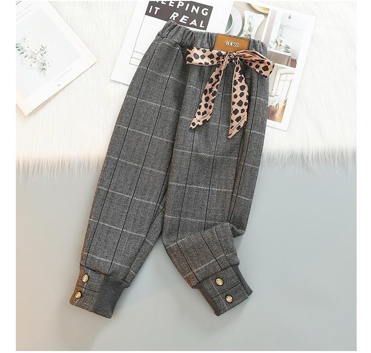 شلوار عروسکی چهارخونه طوسی پایین گت با پاپیون پلنگی کد 21500