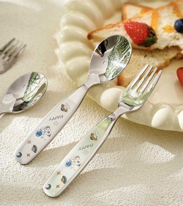 قاشق و چنگال استیل طرحدار کد 21517