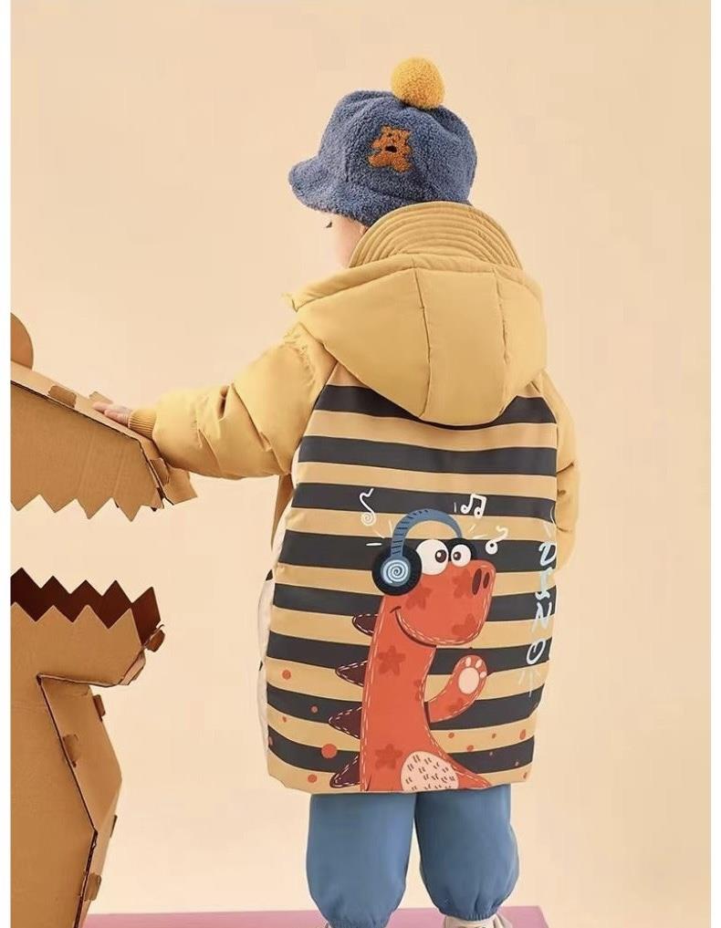 کاپشن کلاهدار ضداب داخل پشم شیشه طرح دایناسور و هدفون رنگ خردلی کد 21571