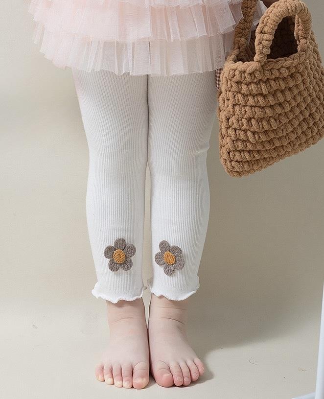 ساق کشمیر طرح گل برجسته رنگ سفید کد 21665